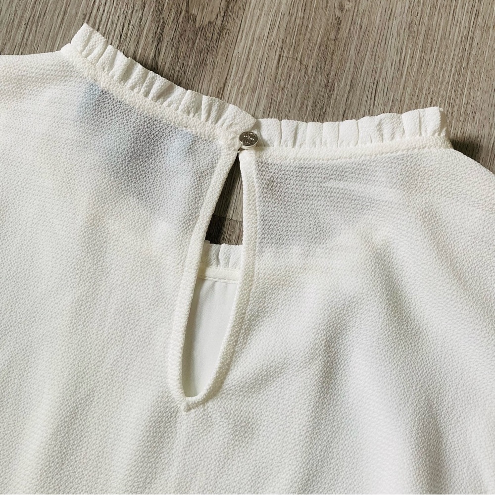 Cece White Pintucked Chiffon Top With Smocked Cuffs - Picture 5 of 9